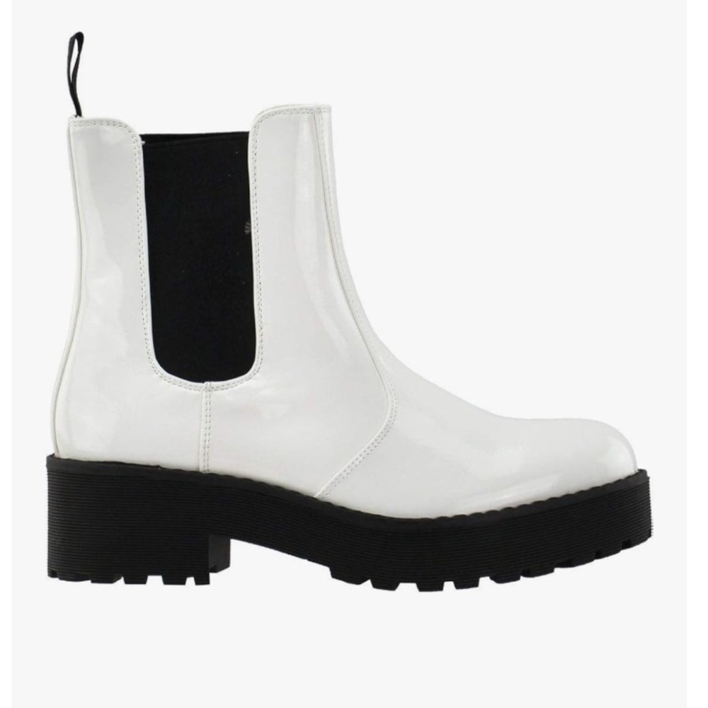 Dirty Laundry White Chelsea Boots